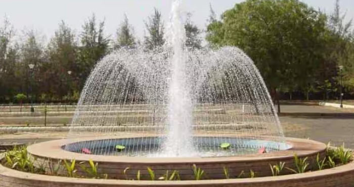 Water fountain contractors in India